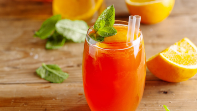 Découvrez le Cortisol cocktail, la boisson anti-stress qui enflamme TikTok