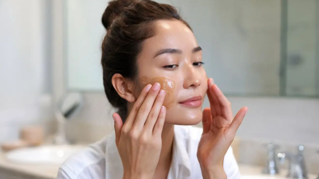Le layering japonais : la routine beauté secrète pour une peau parfaite !