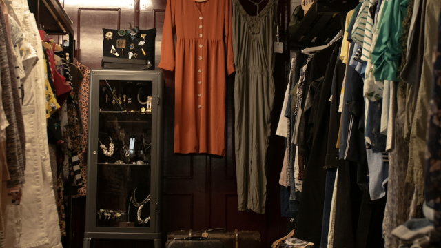 Découvrez ces friperies secrètes où vous pouvez shopper de vrais costumes de cinéma !