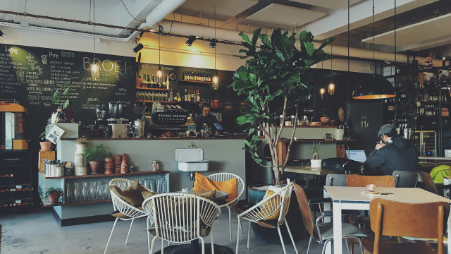 Découvrez le phénomène coffee shops “aesthetic” qui attire de plus en plus de monde !