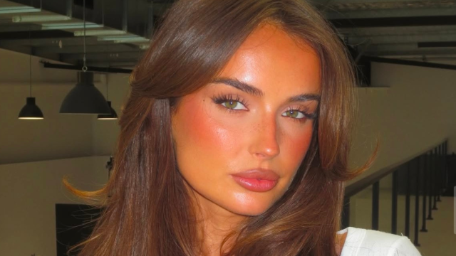 Découvrez le Toasty Makeup, la nouvelle tendance beauté à adopter cet automne
