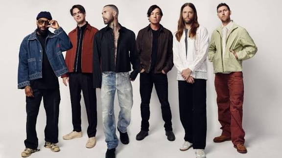 Maroon 5 débarque au Château de Chambord pour leur seul concert en France