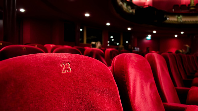 Découvrez le “théâtre à la minute”, le concept qui révolutionne la scène