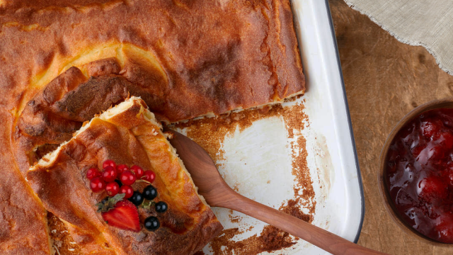 Pannukakku : découvrez cette crêpe géante finlandaise qui fait le buzz sur les réseaux sociaux !