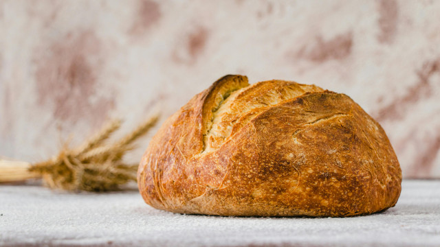 Faire son propre pain au levain : la nouvelle tendance des réseaux