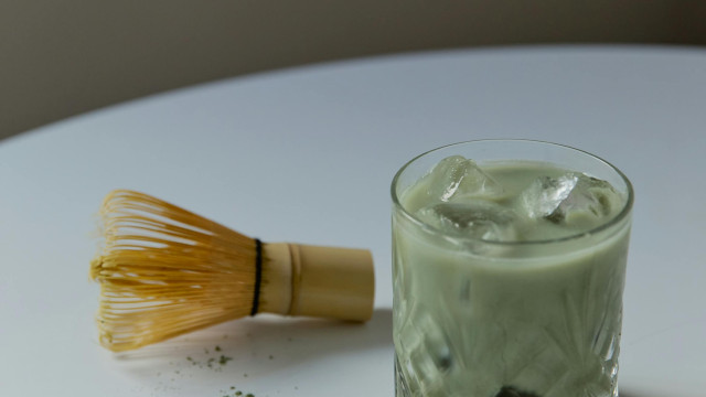 Matcha, Kombucha, Maté, Chai Latte, Golden Latte : pourquoi ces boissons sont tant à la mode ?