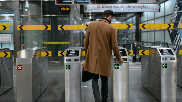 Le ticket cartonné supprimé : ce qui va changer dans le métro parisien !