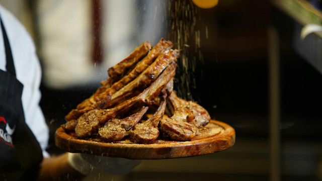 Pâques : 5 recettes faciles et ultra gourmandes pour cuisiner l'agneau comme un chef !