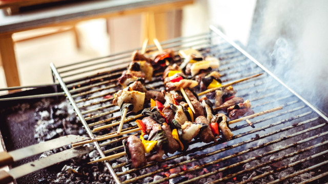 Barbecue 2026 : nos recettes et associations qui vont vous régaler !