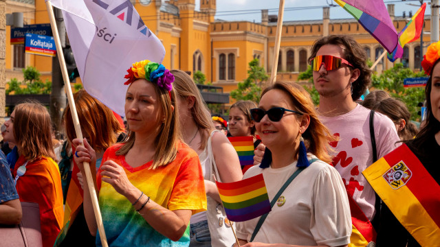 Mois des fiertés : les séries qui ont changé la représentation LGBTQIA+ à l'écran