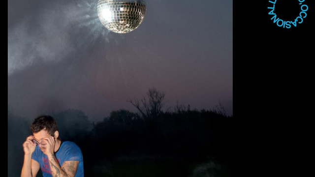 Harry Styles fait son grand retour avec son album disco inattendu : les fans sont déjà en folie