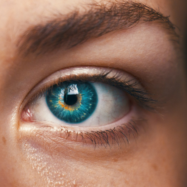 Derrière cette nouvelle tendance TikTok se cache un  danger insoupçonné pour vos yeux