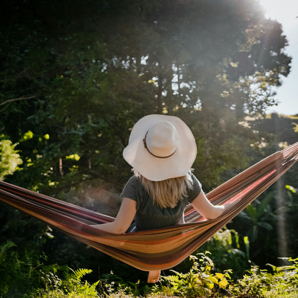 Slow living : cette nouvelle tendance bien-être qui séduit