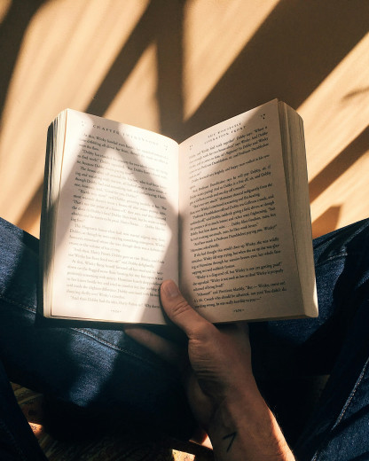 Après La Femme de ménage, Freida McFadden revient avec La Prof, un thriller glaçant !
