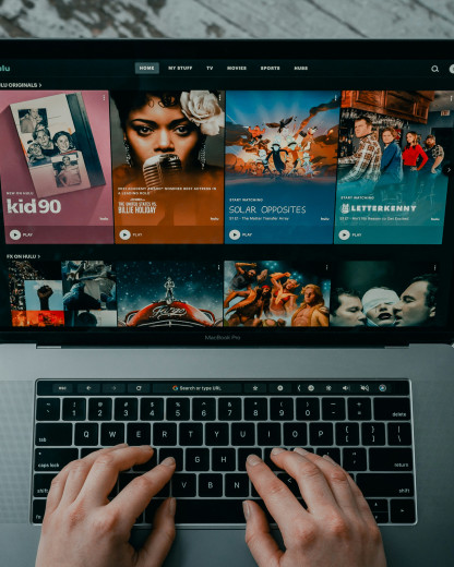 Adolescence : la série qui choque, bouleverse et cartonne !