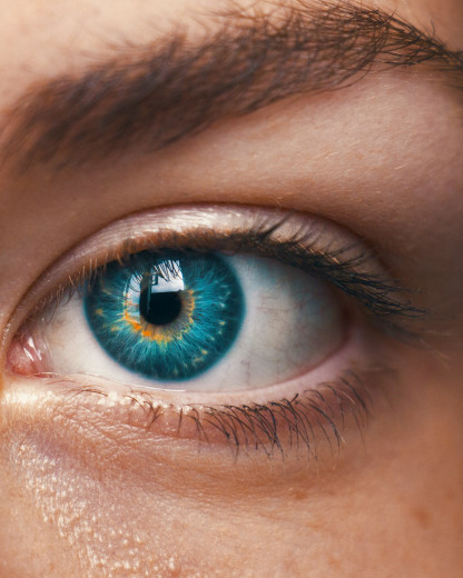 Derrière cette nouvelle tendance TikTok se cache un  danger insoupçonné pour vos yeux