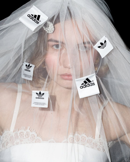Adidas x BAÉ : la robe de mariée version streetwear qui casse les codes !