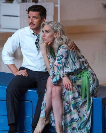 Tie Tucking : l’astuce mode de Pedro Pascal qui cartonne dans Les 4 Fantastiques