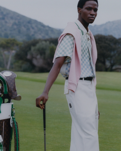 Découvrez le golfcore, la nouvelle obsession mode qui détrône le tenniscore