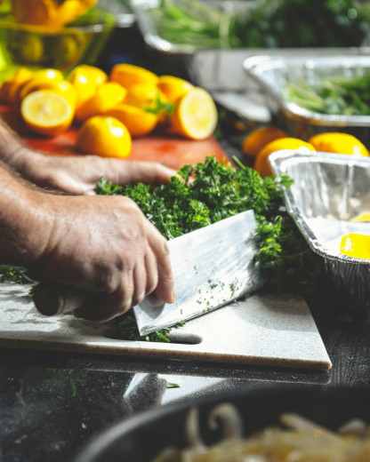 Cette erreur fréquente en cuisine pourrait mettre votre santé en danger… Voici pourquoi !