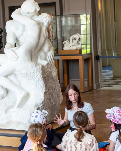 Dior invite les enfants au Musée Rodin pour une exposition spéciale