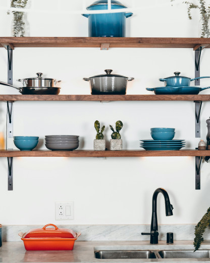 Ces ustensiles de cuisine mettent votre santé en danger ! Voici comment les remplacer