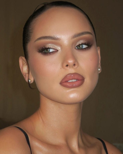 Découvrez les tendances maquillage du printemps-été 2026 vont vous rendre accro !