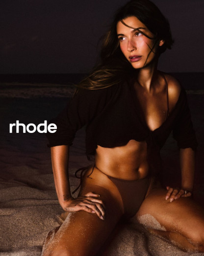 Rhode dévoile sa collection été : le premier bronzer et highlighter de la marque font le buzz !