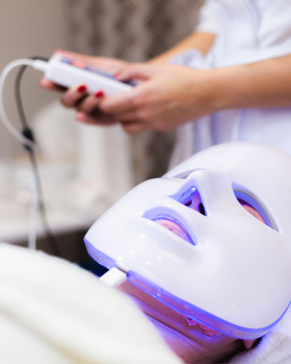 Masques LED : gadget tendance ou vraie révolution pour la peau ?