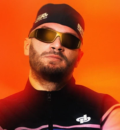 Jul détrône encore tout le monde et devient l’artiste le plus streamé en France sur Spotify !