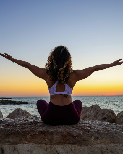 Anxiété, pression, surcharge mentale ? Le yoga a réponse à tout