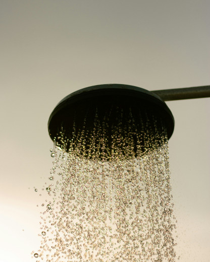 Le secret beauté de Jennie : le pommeau de douche coréen qui transforme votre salle de bain en spa