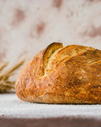 Faire son propre pain au levain : la nouvelle tendance des réseaux