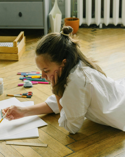 Déconnexion en vogue : les hobbies offline font leur grand retour