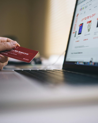 TikTok Shop : le nouveau challenger qui défie Amazon et les géants du e‑commerce