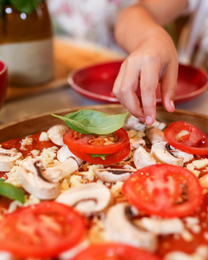 Tu ne peux plus t’arrêter de scroller des vidéos food ? Voici pourquoi !
