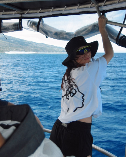 Natoo révèle les secrets des baleines : préparez-vous à être émerveillés avec son nouveau documentaire !