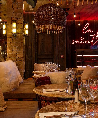 Un chalet éphémère signé Éric Frechon débarque sur un rooftop à Paris !