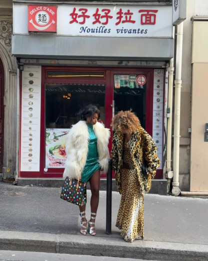 Paola Locatelli et Namsirine lancent Sipsters, le podcast qui promet des discussions sans filtre