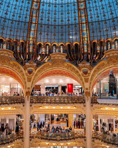 La mode africaine s’invite aux Galeries Lafayette avec un pop-up exclusif